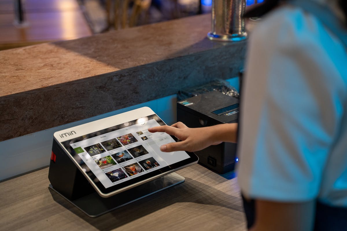 Benefits of a Restaurant POS System